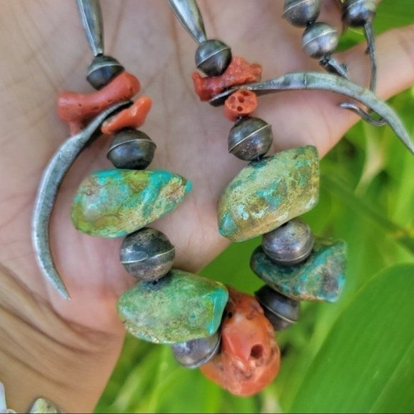 WOW Native American heavy 1940s sterling bench beads, turquoise, and coral - Picture 9 of 14